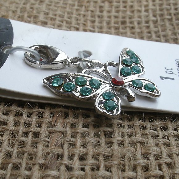 Butterfly Charm with Sets Lobster Clasp - Picture 4 of 10